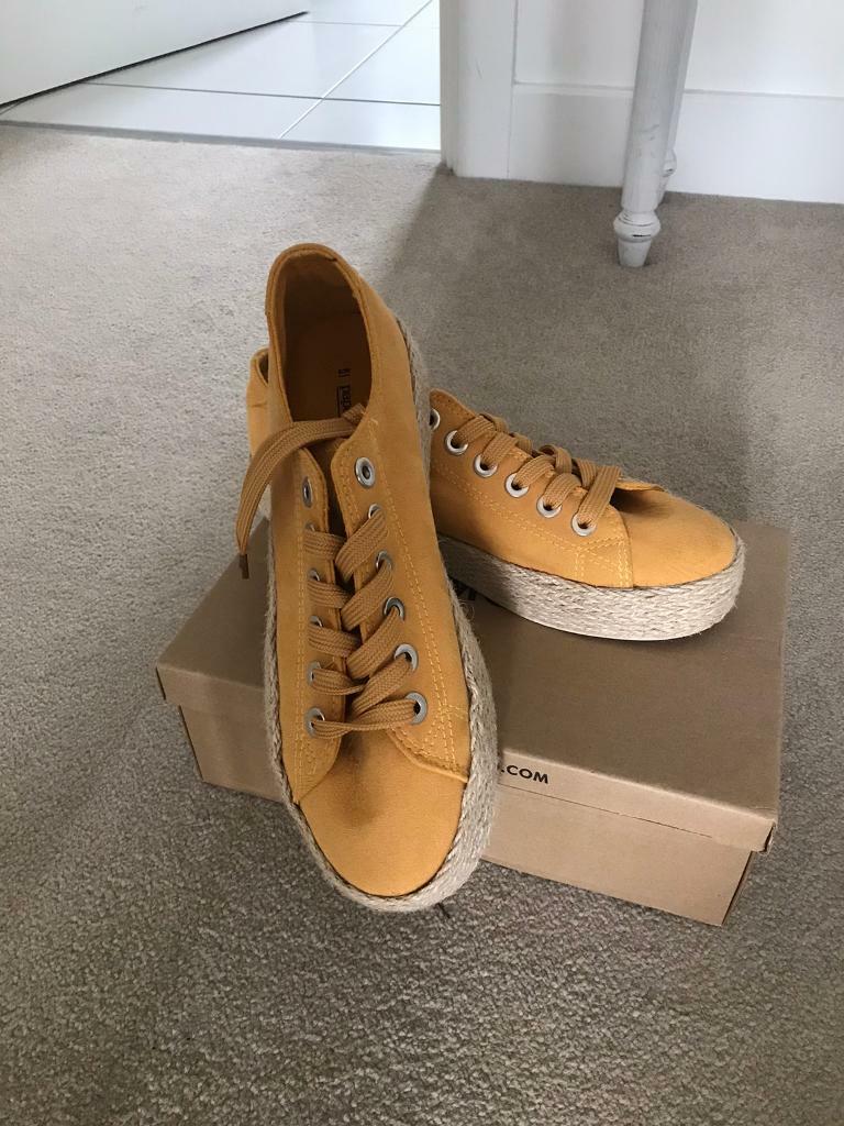 mustard sandals matalan